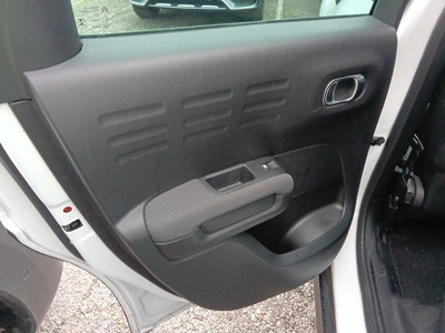 Citroen C3 Aircross BlueHDi 110 S&S Feel Pack 81 kW (110 CV) 15 Citroen C3 Aircross BlueHDi 110 S&S Feel Pack 81 kW (110 CV) 15