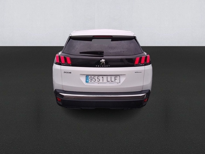 Peugeot 3008 Hybrid 225 Allure e-EAT8 165 kW (225 CV) Vehículo usado en Madrid Peugeot 3008 Hybrid 225 Allure e-EAT8 165 kW (225 CV) Vehículo usado en Madrid