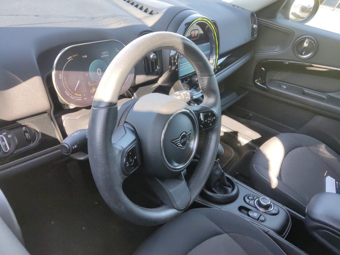 MINI MINI Countryman Cooper S E ALL4 162 kW (220 CV) Vehículo usado en Madrid MINI MINI Countryman Cooper S E ALL4 162 kW (220 CV) Vehículo usado en Madrid