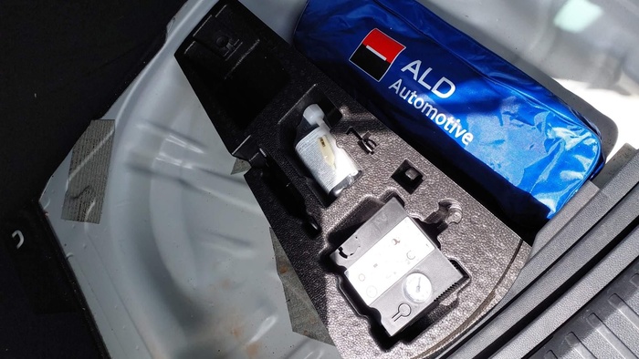 SEAT Ateca 1.0 TSI S&S Style Go 81 kW (110 CV) Vehículo usado en Madrid SEAT Ateca 1.0 TSI S&S Style Go 81 kW (110 CV) Vehículo usado en Madrid