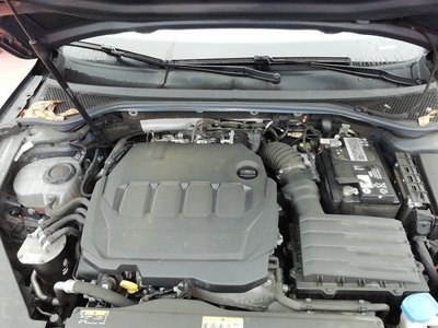 Volkswagen Passat Executive 2.0 TDI 110 kW (150 CV) DSG 9 Volkswagen Passat Executive 2.0 TDI 110 kW (150 CV) DSG 9