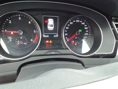 Volkswagen Passat Executive 2.0 TDI 110 kW (150 CV) DSG 8 Volkswagen Passat Executive 2.0 TDI 110 kW (150 CV) DSG 8