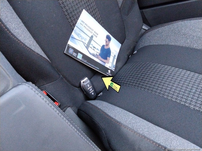 Peugeot 3008 BlueHDi 130 S&S Active Pack 96 kW (130 CV) Vehículo usado en Madrid Peugeot 3008 BlueHDi 130 S&S Active Pack 96 kW (130 CV) Vehículo usado en Madrid