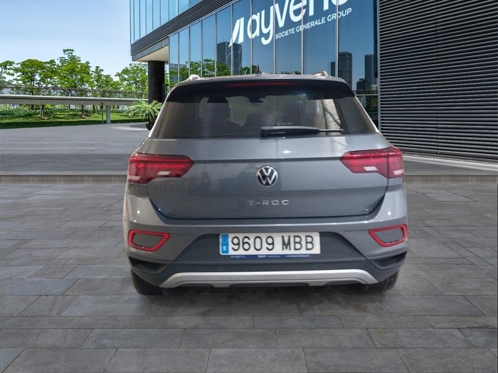 Volkswagen T-Roc Life 2.0 TDI 85 kW (115 CV) Vehículo usado en Madrid Volkswagen T-Roc Life 2.0 TDI 85 kW (115 CV) Vehículo usado en Madrid