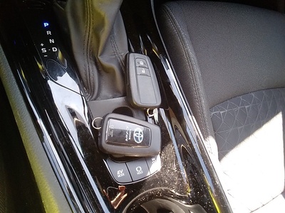 Toyota C-HR 180H Advance 135 kW (184 CV) 11 Toyota C-HR 180H Advance 135 kW (184 CV) 11