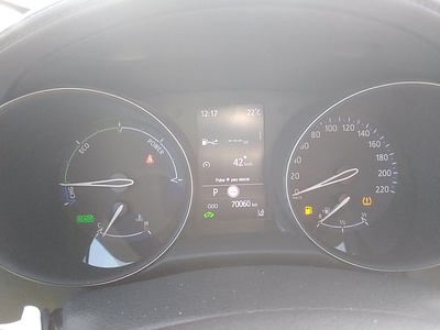 Toyota C-HR 180H Advance 135 kW (184 CV) 8 Toyota C-HR 180H Advance 135 kW (184 CV) 8