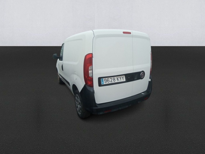 Fiat Dobló Cargo 1.4 T-Jet CNG SX 88 kW (120 CV) Vehículo usado en Madrid Fiat Dobló Cargo 1.4 T-Jet CNG SX 88 kW (120 CV) Vehículo usado en Madrid