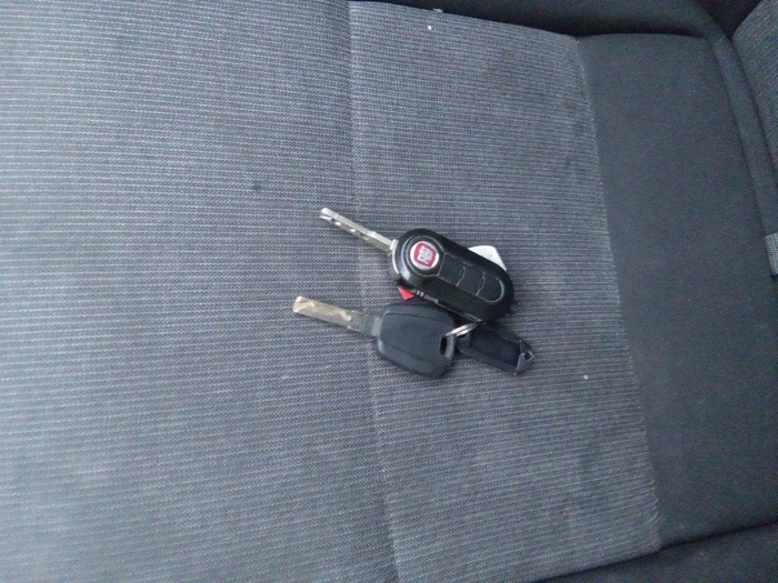 Fiat Dobló Cargo 1.4 T-Jet CNG SX 88 kW (120 CV) Vehículo usado en Madrid Fiat Dobló Cargo 1.4 T-Jet CNG SX 88 kW (120 CV) Vehículo usado en Madrid