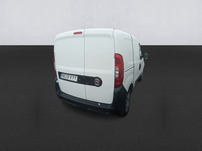 Fiat Dobló Cargo 1.4 T-Jet CNG SX 88 kW (120 CV) Vehículo usado en Madrid Fiat Dobló Cargo 1.4 T-Jet CNG SX 88 kW (120 CV) Vehículo usado en Madrid