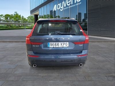 Volvo XC60 T8 Momentum AWD Auto 299 kW (407 CV) 5 Volvo XC60 T8 Momentum AWD Auto 299 kW (407 CV) 5