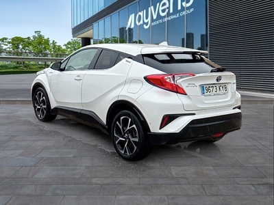 Toyota C-HR 1.8 125H Advance 90 kW (122 CV) 6 Toyota C-HR 1.8 125H Advance 90 kW (122 CV) 6