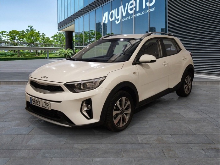 Kia Stonic 1.0 T-GDi MHEV iMT Concept 74 kW (100 CV) Vehículo usado en Madrid Kia Stonic 1.0 T-GDi MHEV iMT Concept 74 kW (100 CV) Vehículo usado en Madrid
