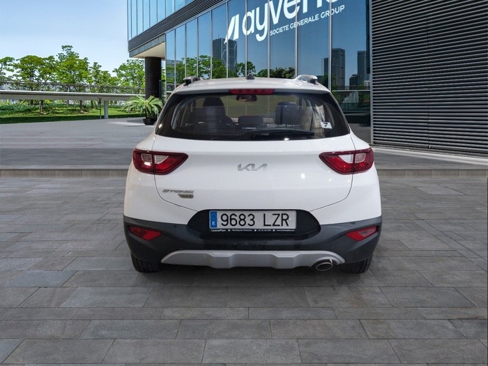 Kia Stonic 1.0 T-GDi MHEV iMT Concept 74 kW (100 CV) Vehículo usado en Madrid Kia Stonic 1.0 T-GDi MHEV iMT Concept 74 kW (100 CV) Vehículo usado en Madrid