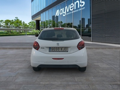 Peugeot 208 BlueHDi Access 55 kW (75 CV) 5 Peugeot 208 BlueHDi Access 55 kW (75 CV) 5