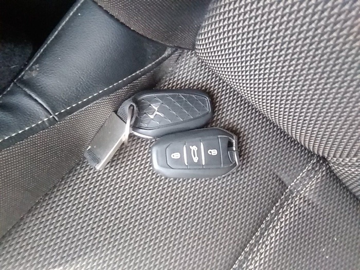 DS DS3 BlueHDi So Chic 81 kW (110 CV) Vehículo usado en Madrid DS DS3 BlueHDi So Chic 81 kW (110 CV) Vehículo usado en Madrid