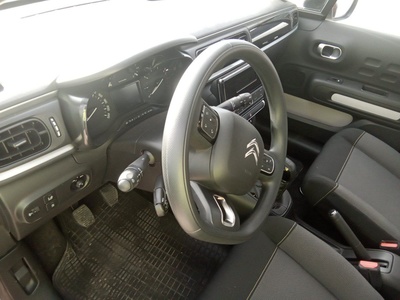 Citroen C3 BlueHDi 100 S&S Feel 73 kW (99 CV) 10 Citroen C3 BlueHDi 100 S&S Feel 73 kW (99 CV) 10