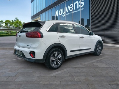 Kia Niro 1.6 GDi HEV Híbrido Drive 104 kW (141 CV) 11 Kia Niro 1.6 GDi HEV Híbrido Drive 104 kW (141 CV) 11