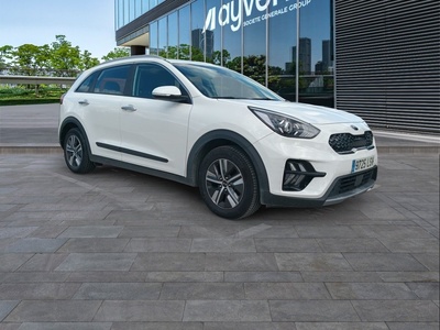 Kia Niro 1.6 GDi HEV Híbrido Drive 104 kW (141 CV) 3 Kia Niro 1.6 GDi HEV Híbrido Drive 104 kW (141 CV) 3