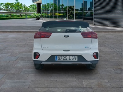 Kia Niro 1.6 GDi HEV Híbrido Drive 104 kW (141 CV) 5 Kia Niro 1.6 GDi HEV Híbrido Drive 104 kW (141 CV) 5