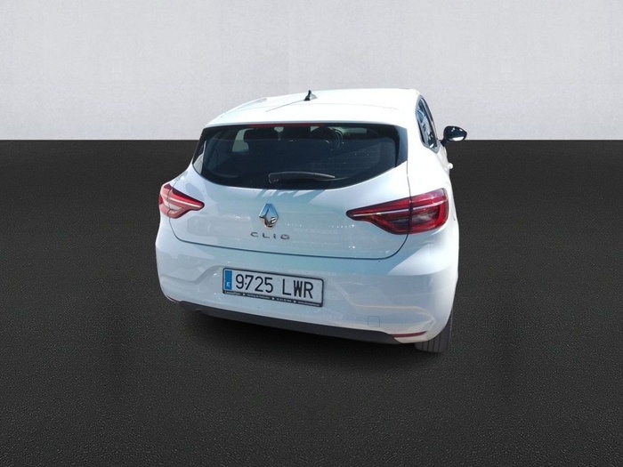 Renault Clio Business Blue dCi 74 kW (100 CV) Vehículo usado en Madrid Renault Clio Business Blue dCi 74 kW (100 CV) Vehículo usado en Madrid