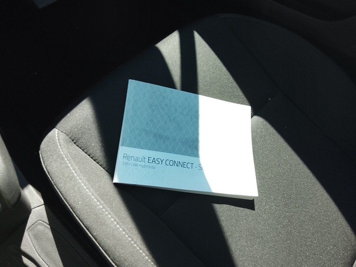 Renault Clio Business Blue dCi 74 kW (100 CV) Vehículo usado en Madrid Renault Clio Business Blue dCi 74 kW (100 CV) Vehículo usado en Madrid