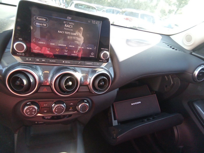 Nissan Juke DIG-T Acenta 84 kW (114 CV) Vehículo usado en Madrid Nissan Juke DIG-T Acenta 84 kW (114 CV) Vehículo usado en Madrid