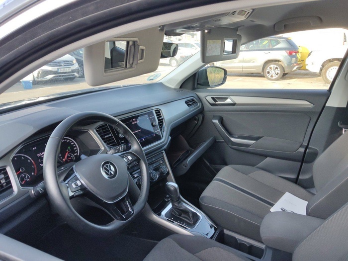 Volkswagen T-Roc Advance 1.5 TSI 110 kW (150 CV) DSG Vehículo usado en Madrid Volkswagen T-Roc Advance 1.5 TSI 110 kW (150 CV) DSG Vehículo usado en Madrid