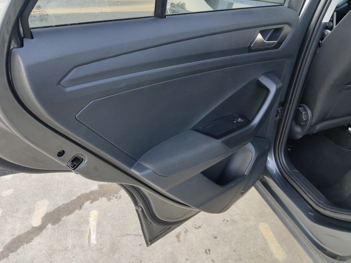 Volkswagen T-Roc Advance 1.5 TSI 110 kW (150 CV) DSG Vehículo usado en Madrid Volkswagen T-Roc Advance 1.5 TSI 110 kW (150 CV) DSG Vehículo usado en Madrid