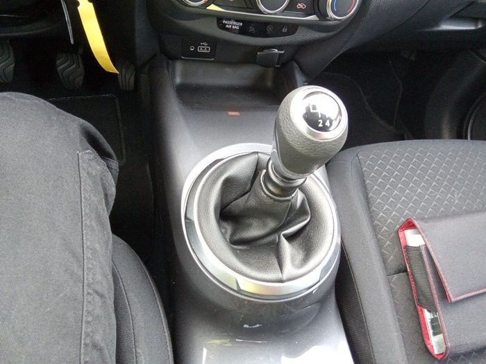 Nissan Juke DIG-T Acenta 84 kW (114 CV) Vehículo usado en Madrid Nissan Juke DIG-T Acenta 84 kW (114 CV) Vehículo usado en Madrid