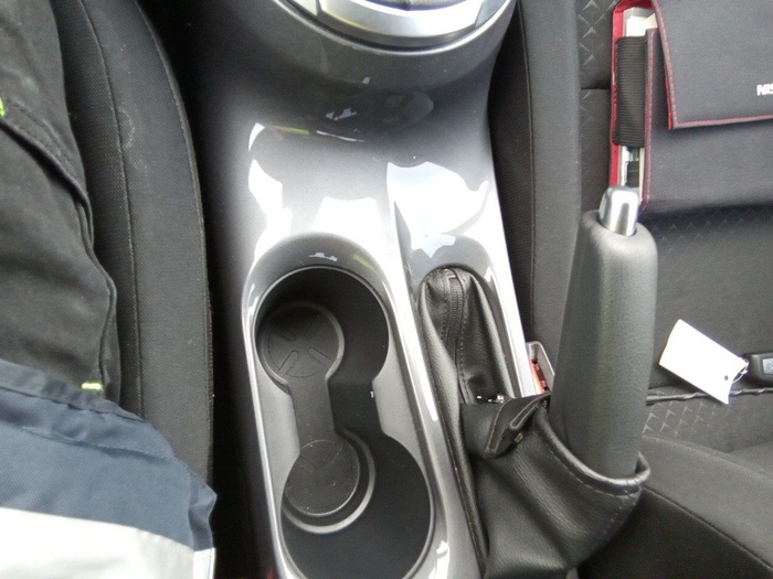 Nissan Juke DIG-T Acenta 84 kW (114 CV) Vehículo usado en Madrid Nissan Juke DIG-T Acenta 84 kW (114 CV) Vehículo usado en Madrid