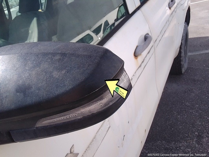 Toyota Hilux 2.4 D-4D Doble Cabina GX 110 kW (150 CV) Vehículo usado en Madrid Toyota Hilux 2.4 D-4D Doble Cabina GX 110 kW (150 CV) Vehículo usado en Madrid