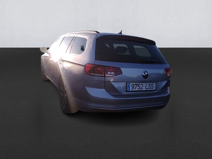 Volkswagen Passat Variant Executive 1.5 TSI 110 kW (150 CV) DSG Vehículo usado en Madrid Volkswagen Passat Variant Executive 1.5 TSI 110 kW (150 CV) DSG Vehículo usado en Madrid