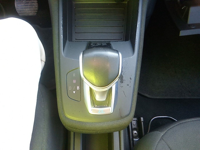 Renault Zoe Life 80 kW R110 Bateria 40kWh 79 kW (108 CV) Vehículo usado en Madrid Renault Zoe Life 80 kW R110 Bateria 40kWh 79 kW (108 CV) Vehículo usado en Madrid