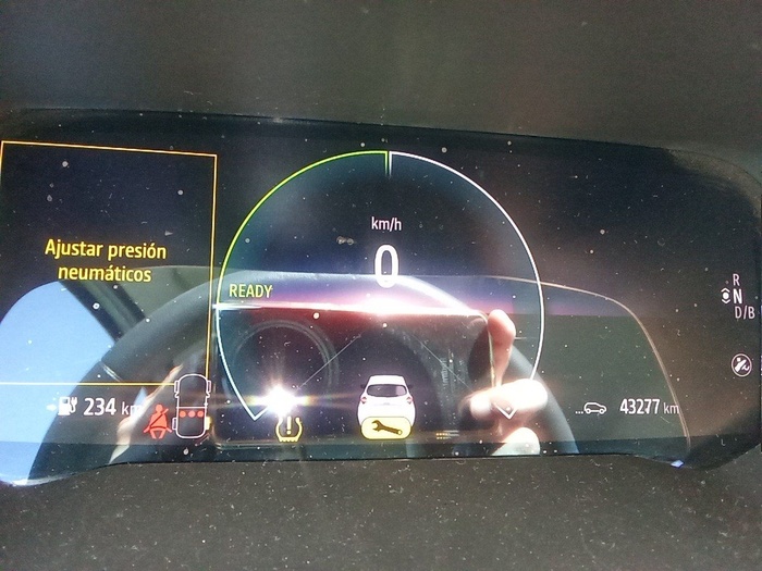 Renault Zoe Life 80 kW R110 Bateria 40kWh 79 kW (108 CV) Vehículo usado en Madrid Renault Zoe Life 80 kW R110 Bateria 40kWh 79 kW (108 CV) Vehículo usado en Madrid