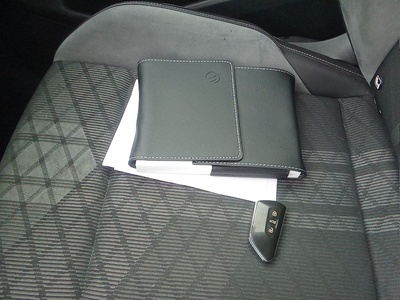 Volkswagen Golf R-Line 2.0 TDI 110 kW (150 CV) DSG 12 Volkswagen Golf R-Line 2.0 TDI 110 kW (150 CV) DSG 12