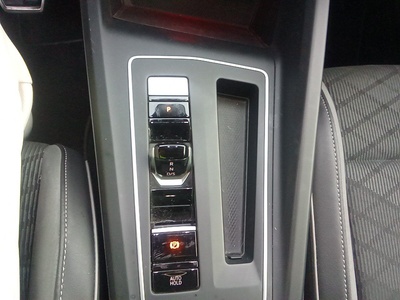 Volkswagen Golf R-Line 2.0 TDI 110 kW (150 CV) DSG 11 Volkswagen Golf R-Line 2.0 TDI 110 kW (150 CV) DSG 11