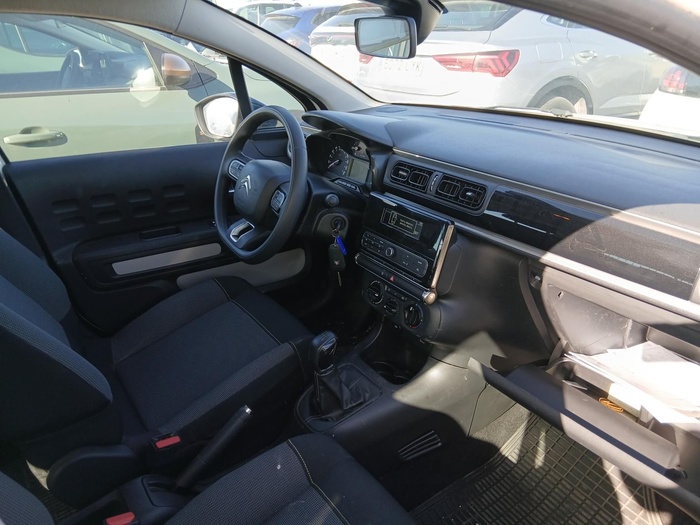 Citroen C3 BlueHDi 100 S&S Feel 73 kW (99 CV) Vehículo usado en Madrid Citroen C3 BlueHDi 100 S&S Feel 73 kW (99 CV) Vehículo usado en Madrid