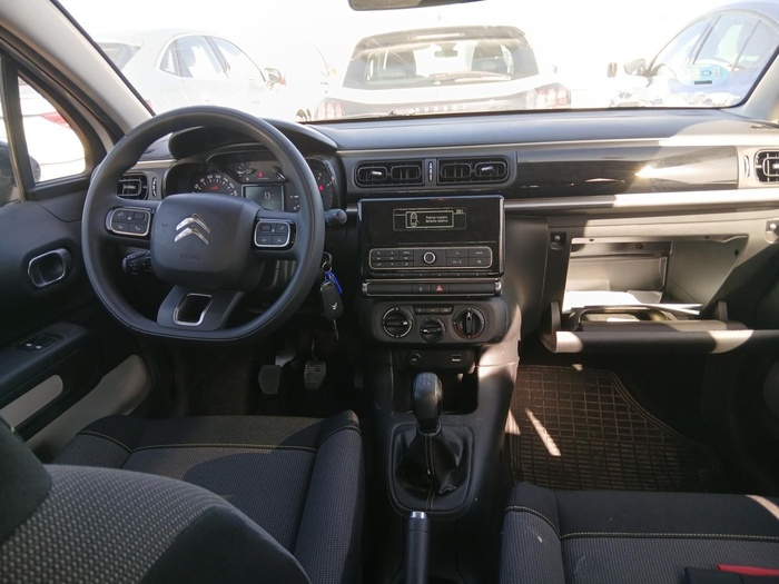 Citroen C3 BlueHDi 100 S&S Feel 73 kW (99 CV) Vehículo usado en Madrid Citroen C3 BlueHDi 100 S&S Feel 73 kW (99 CV) Vehículo usado en Madrid