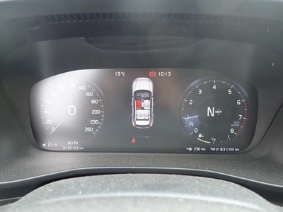 Volvo XC40 T2 Momentum Core 95 kW (129 CV) 7 Volvo XC40 T2 Momentum Core 95 kW (129 CV) 7