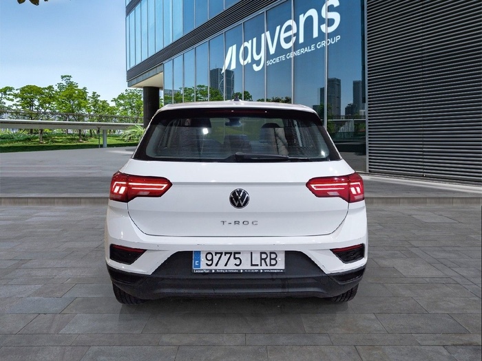Volkswagen T-Roc Edition 2.0 TDI 85 kW (115 CV) Vehículo usado en Madrid Volkswagen T-Roc Edition 2.0 TDI 85 kW (115 CV) Vehículo usado en Madrid