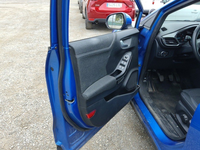 Ford Puma 1.5 Ecoblue Titanium 88 kW (120 CV) Vehículo usado en Madrid Ford Puma 1.5 Ecoblue Titanium 88 kW (120 CV) Vehículo usado en Madrid