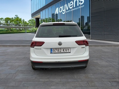 Volkswagen Tiguan Sport 2.0 TDI 4Motion 110 kW (150 CV) DSG 5 Volkswagen Tiguan Sport 2.0 TDI 4Motion 110 kW (150 CV) DSG 5