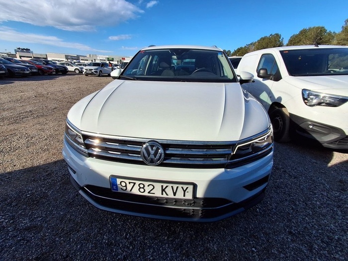 Volkswagen Tiguan Sport 2.0 TDI 4Motion 110 kW (150 CV) DSG Vehículo usado en Madrid Volkswagen Tiguan Sport 2.0 TDI 4Motion 110 kW (150 CV) DSG Vehículo usado en Madrid