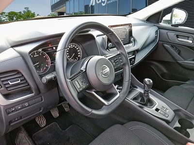 Nissan Qashqai DIG-T 140 mHEV Acenta 4x2 103 kW (140 CV) 7 Nissan Qashqai DIG-T 140 mHEV Acenta 4x2 103 kW (140 CV) 7