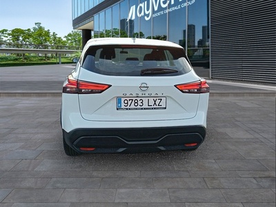 Nissan Qashqai DIG-T 140 mHEV Acenta 4x2 103 kW (140 CV) 5 Nissan Qashqai DIG-T 140 mHEV Acenta 4x2 103 kW (140 CV) 5