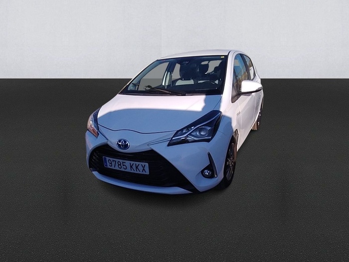 Toyota Yaris 1.5 100H Active 74 kW (100 CV) Vehículo usado en Madrid Toyota Yaris 1.5 100H Active 74 kW (100 CV) Vehículo usado en Madrid