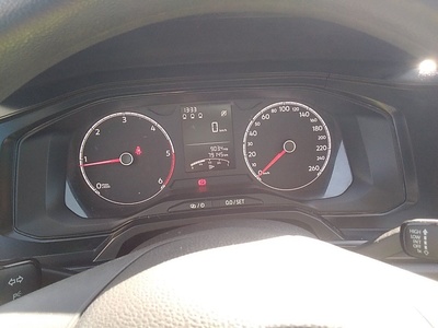 Volkswagen Polo Edition 1.6 TDI 59 kW (80 CV) 8 Volkswagen Polo Edition 1.6 TDI 59 kW (80 CV) 8