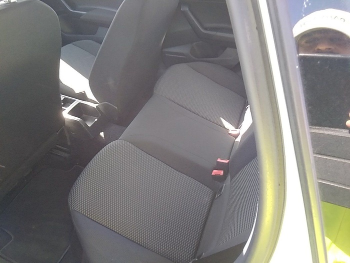 Volkswagen Polo Edition 1.6 TDI 59 kW (80 CV) Vehículo usado en Madrid Volkswagen Polo Edition 1.6 TDI 59 kW (80 CV) Vehículo usado en Madrid