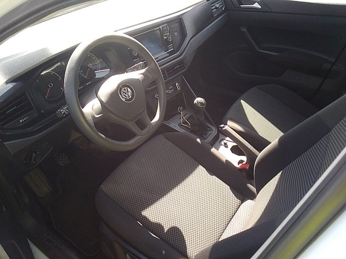 Volkswagen Polo Edition 1.6 TDI 59 kW (80 CV) Vehículo usado en Madrid Volkswagen Polo Edition 1.6 TDI 59 kW (80 CV) Vehículo usado en Madrid