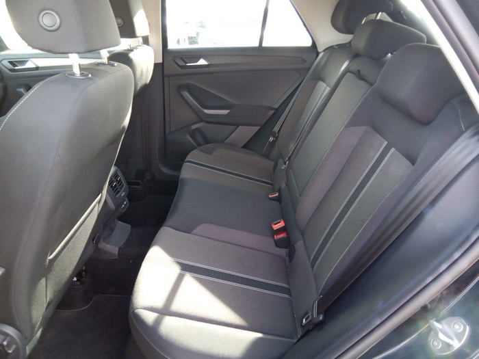 Volkswagen T-Roc Advance 2.0 TDI 110 kW (150 CV) Vehículo usado en Madrid Volkswagen T-Roc Advance 2.0 TDI 110 kW (150 CV) Vehículo usado en Madrid